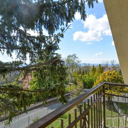 3 Bedroom Stunning Home In Ponzone Hébergement de vacances