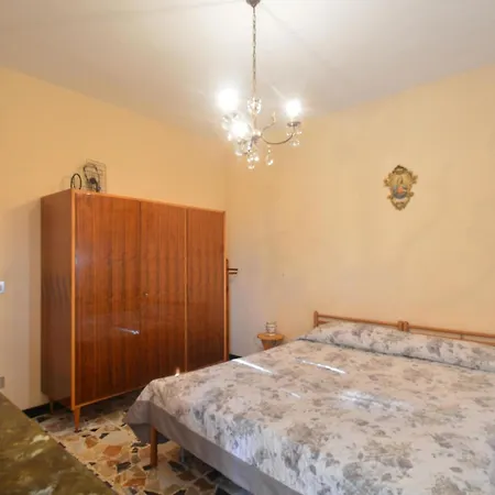 3 Bedroom Stunning Home In Ponzone *